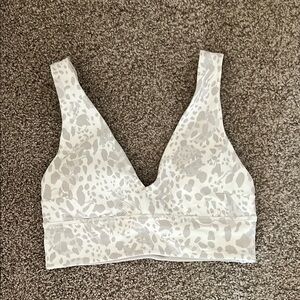 Lululemon Athletica Cream and Gray Sports Bra